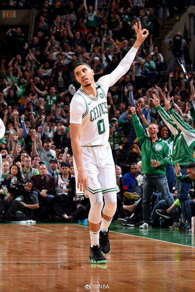 凯尔特人轻取公牛,克莱送出助攻的简单介绍 凯尔特人轻取公牛,克莱送出助攻的简单介绍