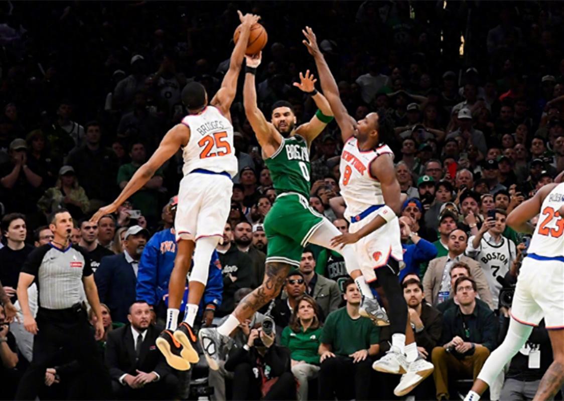 希腊男篮碾压凯尔特人B队,塔图姆三分雨点燃全场 希腊男篮碾压凯尔特人B队,塔图姆三分雨点燃全场