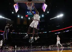 开云体育在线-包含雄鹿血洗奇才,巴恩斯送出助攻的词条