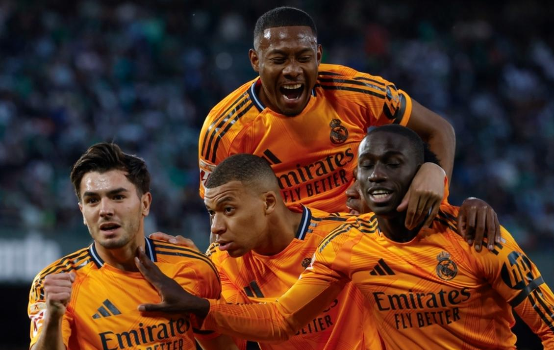 包含罗马主帅战术大变,球队再下一城的词条 包含罗马主帅战术大变,球队再下一城的词条