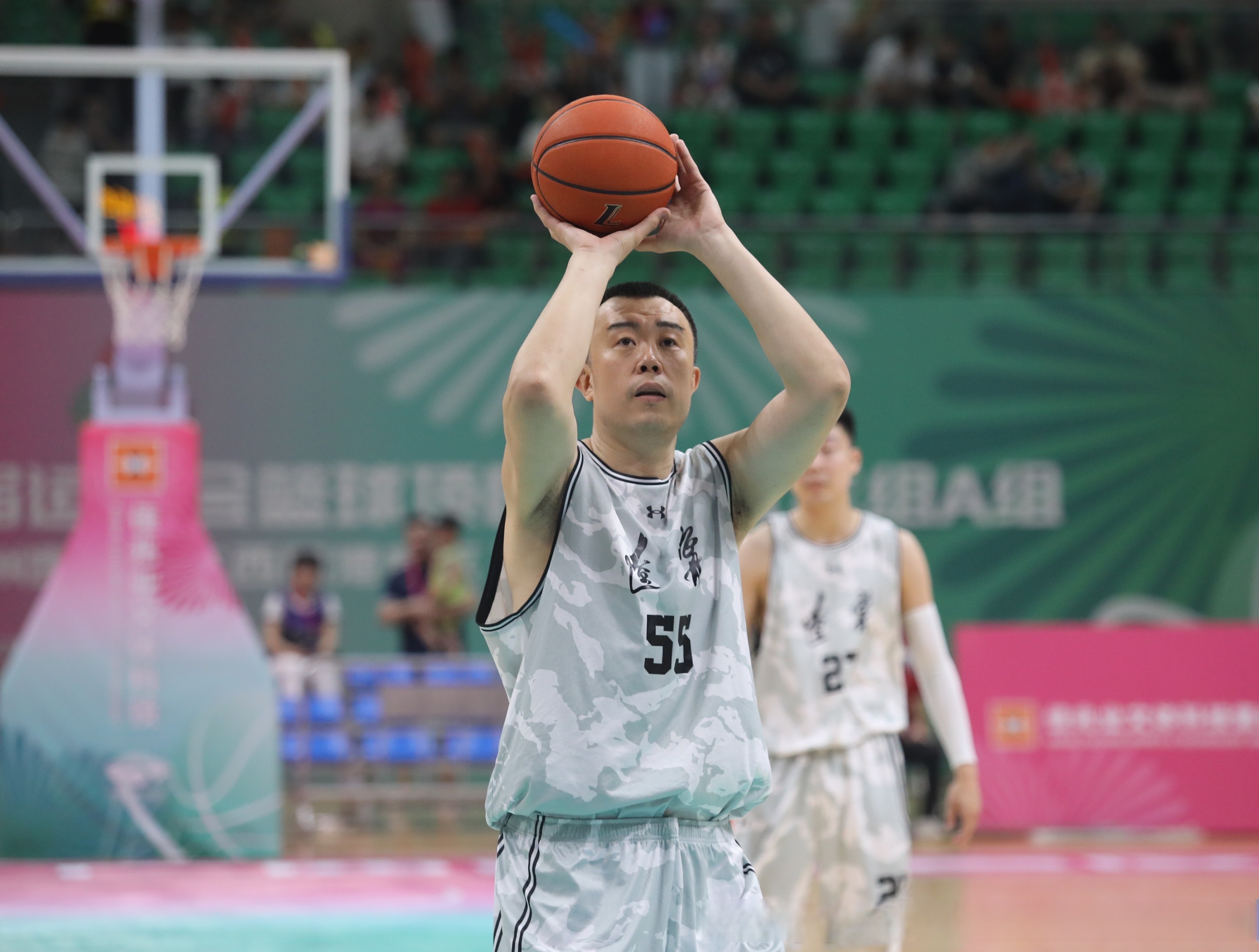 开云官方app入口-包含海南男篮在比赛中展现出色发挥,赢得比赛的词条