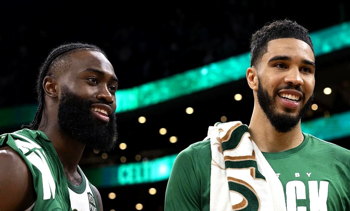 灰熊队双塔组合配合默契,共同征服对手的简单介绍 灰熊队双塔组合配合默契,共同征服对手的简单介绍