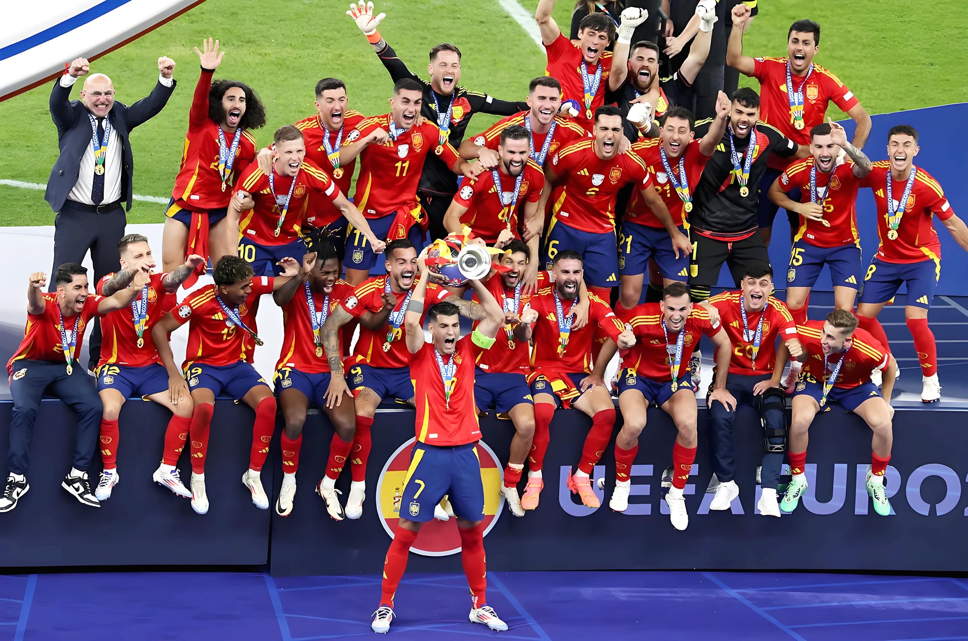 澳洲篮球巨星加盟西班牙联赛的简单介绍 澳洲篮球巨星加盟西班牙联赛的简单介绍