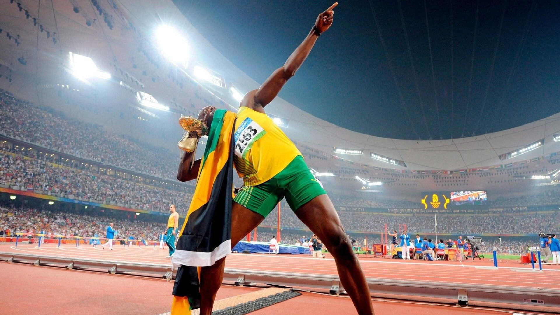 联合杯逆转法网，蒂姆点燃赛场，一场跨越时空的体育精神对话